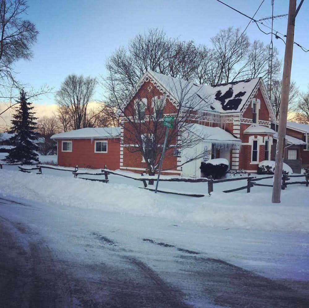 Emily'S Place B&B Creemore Exterior photo